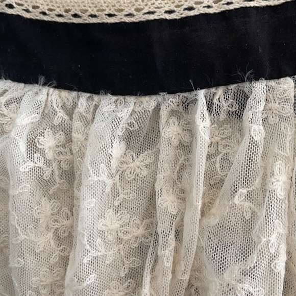 Ivory & Black Crochet & Lace Ruffle Peplum Blouse - Picture 10 of 11